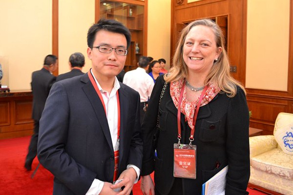 簡單理財(cái)網(wǎng)CEO楊暉：科技金融引導(dǎo)產(chǎn)業(yè)升級(jí)之路