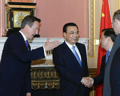 中英簽超300億美元協(xié)議 明年雙邊貿易1000億