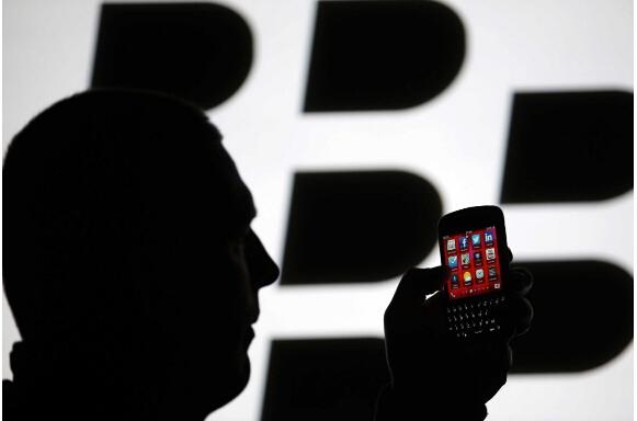 黑莓否認(rèn)三星收購傳聞 盤后股價(jià)大跌逾15%