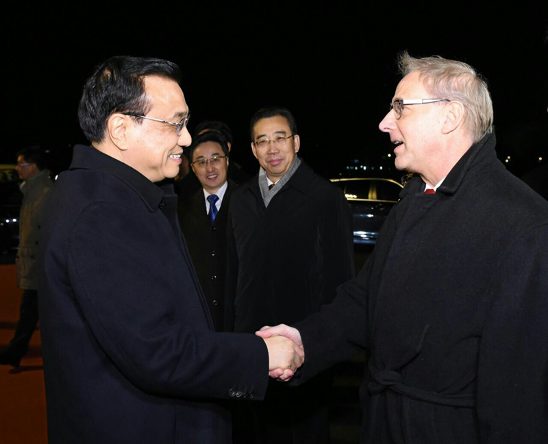 李克強(qiáng)結(jié)束年度首訪回到北京