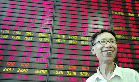 彭博稱中國(guó)股民可“躺著賺錢”：只買不賣就賺142%