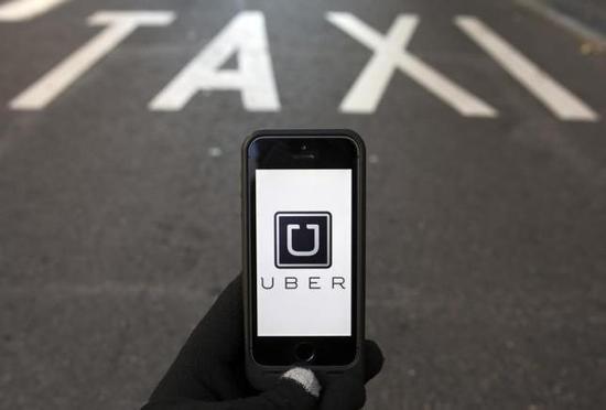 馬克隆：應調(diào)整出租車法規(guī)以適應Uber