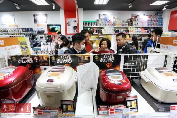 日本人抱怨中國游客比村里人還多