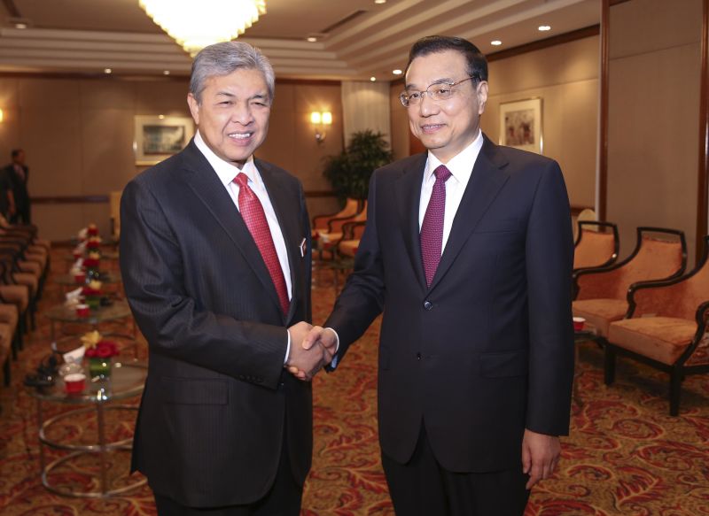李克強(qiáng)馬來西亞談“雙創(chuàng)”：大企業(yè)與中小企業(yè)協(xié)同促進(jìn)是時代發(fā)展需要