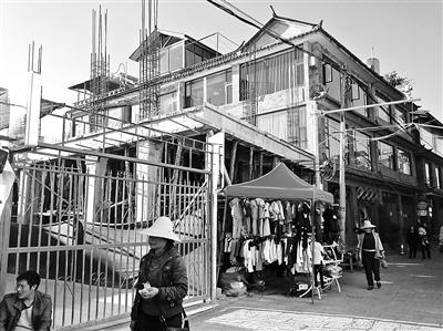 大理擬向環(huán)洱海商戶收費(fèi)治污 客棧經(jīng)營者紛紛吐槽