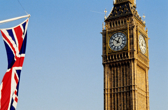 英脫歐后首份預(yù)算：適度減稅加大基建投資