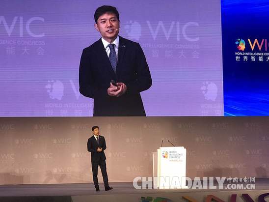 李彥宏：和馬云同時開講壓力大 中國在人工智能方面的優(yōu)勢有目共睹