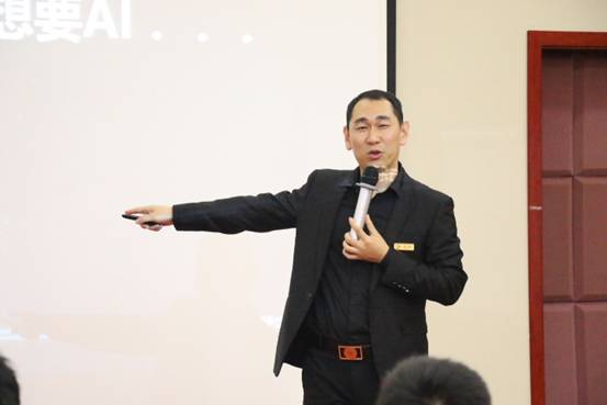 新零售發(fā)力，云智硬件智能售貨機(jī)如何應(yīng)勢而發(fā)？