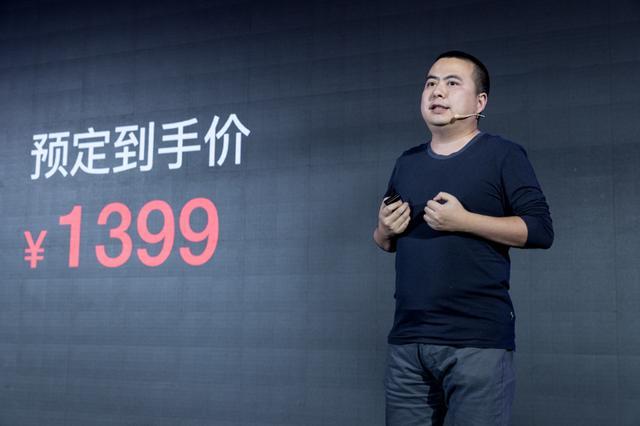 360發(fā)布智能掃地機器人