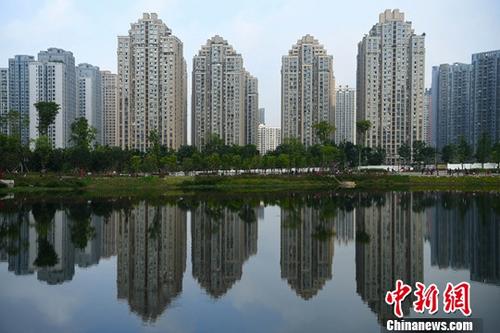 房子最耀眼 二線城市：搶人才還是找“接盤俠”？