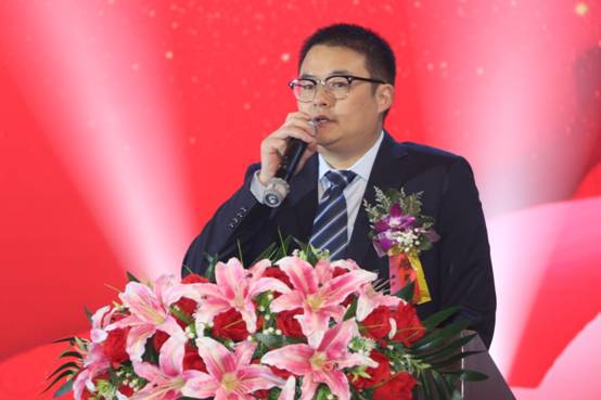 云付通實(shí)業(yè)集團(tuán)共慶新春，為夢(mèng)想繼續(xù)前行