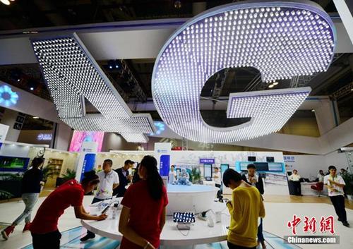 全國電話用戶總數(shù)16.6億戶 4G用戶達(dá)10.6億戶