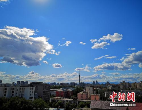 霧霾籠罩華北中南部 京津冀部分地區(qū)空氣重污染