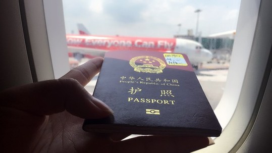 境外消費(fèi)是美國(guó)游客兩倍 中國(guó)游客的錢都花哪了？